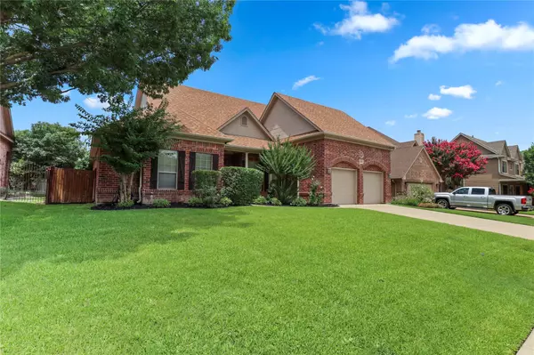 Grapevine, TX 76051,606 Homestead Lane