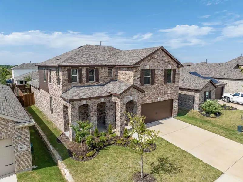 809 Adair Drive, Aubrey, TX 76227