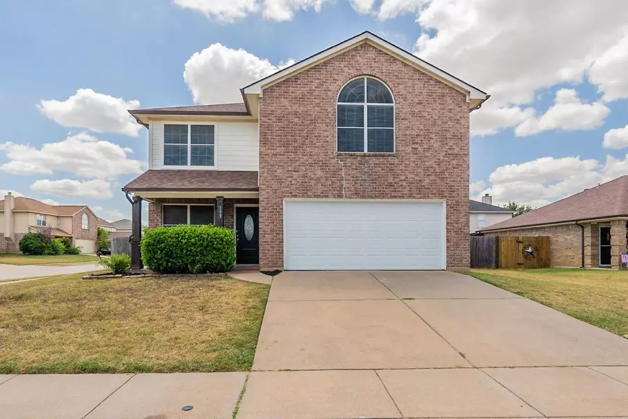 113 Centennial Place, Crowley, TX 76036