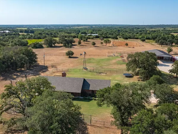 570 Private Road 711,  Stephenville,  TX 76401