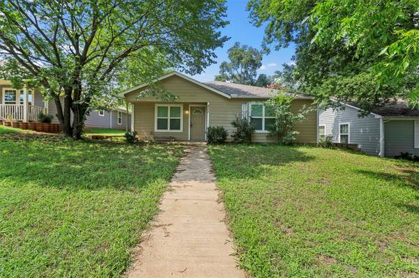 311 W Bond Street, Denison, TX 75020