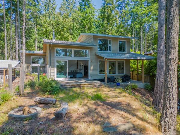 Pender Island, BC V0N 2M2,36113 Galleon Way