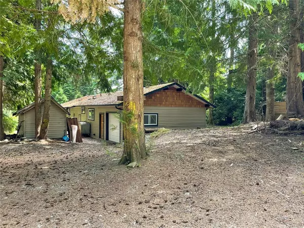 Malahat, BC V0R 2L0,920 Whittaker Rd #B4