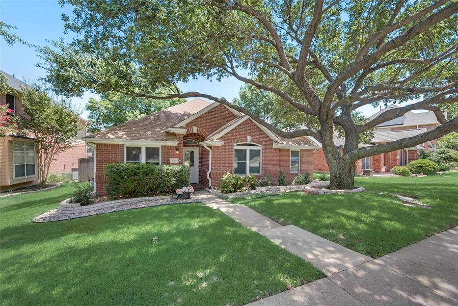 829 High Meadow Court, Lewisville, TX 75077