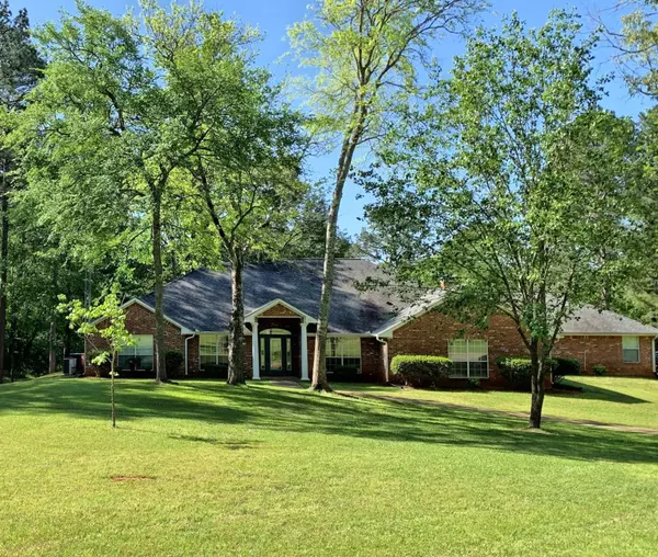 3007 Timberhill Lane,  Jacksonville,  TX 75766