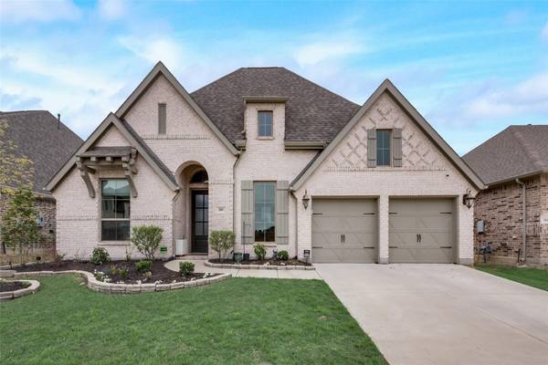 305 Oak Hollow Way, Little Elm, TX 75068