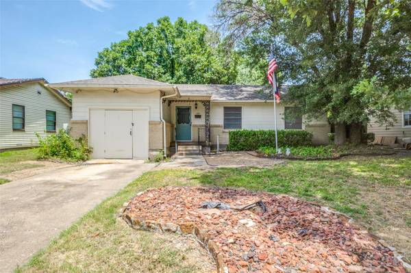 109 E Daugherty Drive, Garland, TX 75041