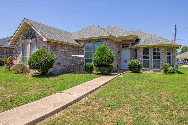 1109 Old Knoll Drive, Wylie, TX 75098