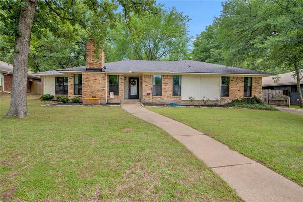 4001 Hidden Valley Drive, Denison, TX 75020