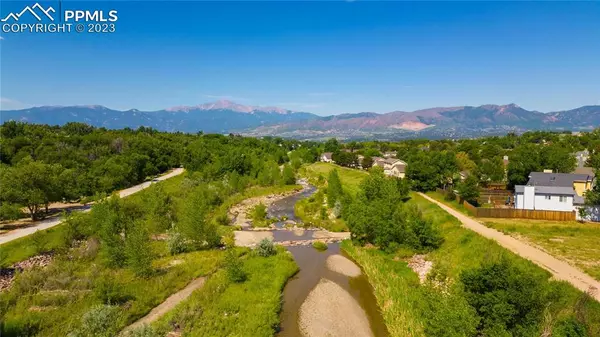 Colorado Springs, CO 80918,3390 Beechwood CT