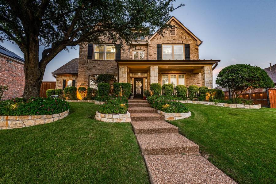 1211 Sir Malory Lane, Lewisville, TX 75056