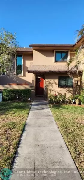 2352 NW 36th Ave  #2352,  Coconut Creek,  FL 33066