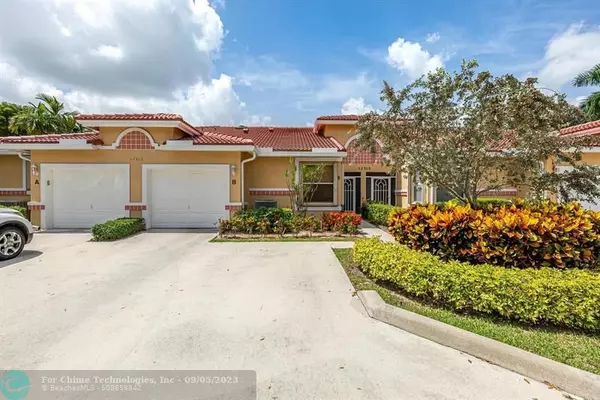 12515 Crystal Pointe Dr  #B,  Boynton Beach,  FL 33437