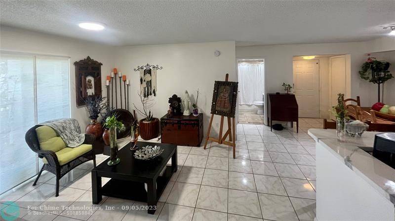 Hollywood, FL 33021,570 S Park Rd  #23-6