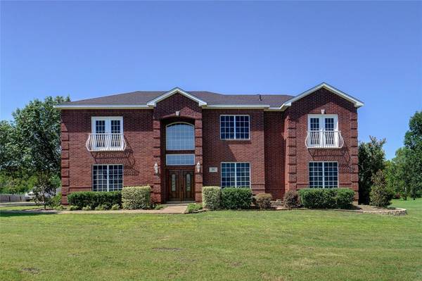 261 Eagles View Drive, Ennis, TX 75119