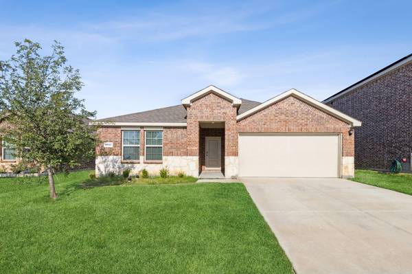 3937 Aintree Avenue, Aubrey, TX 76227