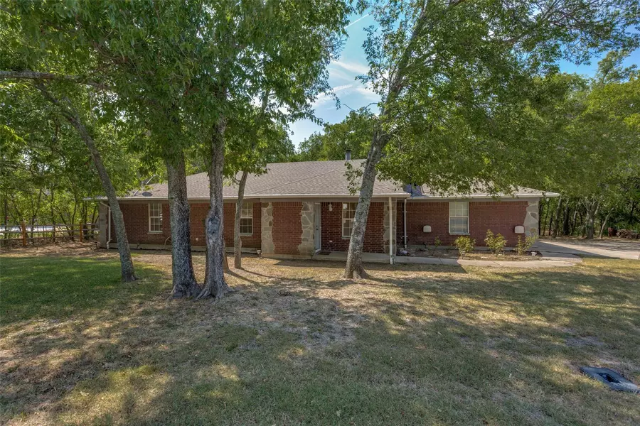 181 Gregory Street, Weatherford, TX 76087