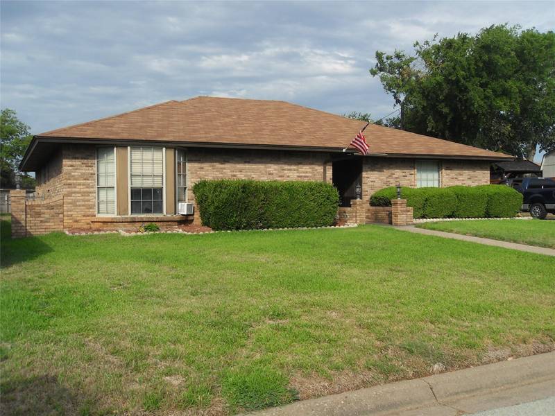 608 Porter Avenue, Crowley, TX 76036