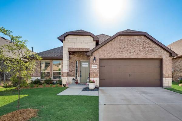 3036 Meredith Lane, Heath, TX 75126