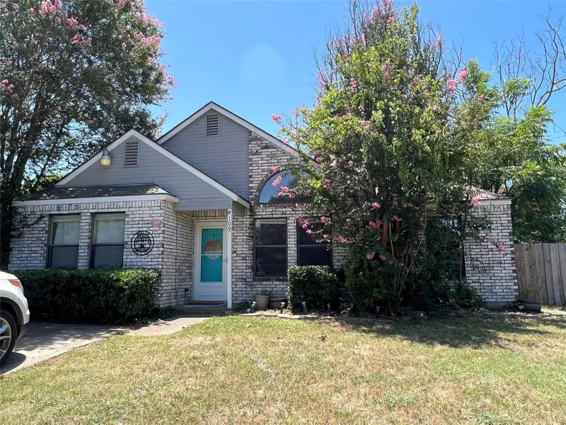 109 Jolly Way, Waxahachie, TX 75165