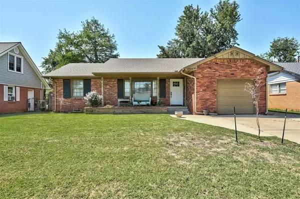 2804 Kent Drive, The Village, OK 73120