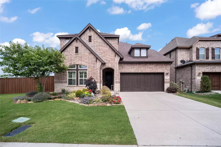 7916 Swenson Drive, Irving, TX 75063