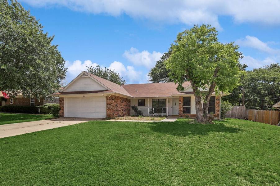 241 Lilac Lane, Azle, TX 76020