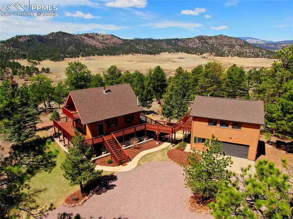 97 Corral CIR, Florissant, CO 80816