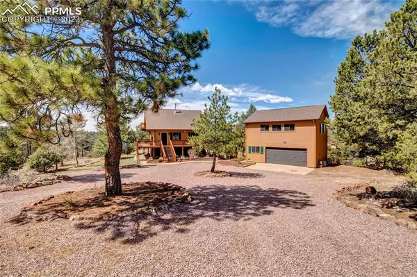 Florissant, CO 80816,97 Corral CIR