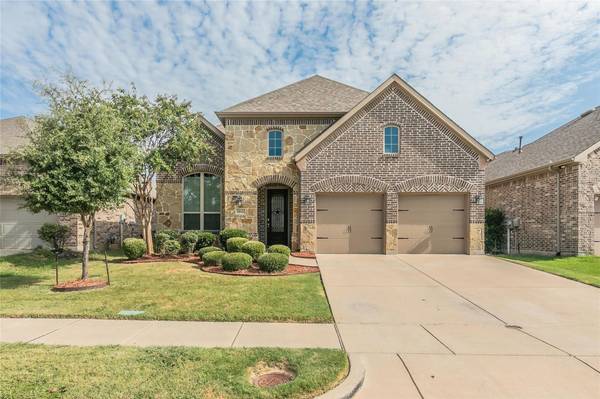 1016 Finsbury Lane, Forney, TX 75126