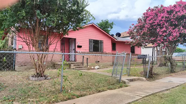 Dallas, TX 75212,3734 Pueblo Street