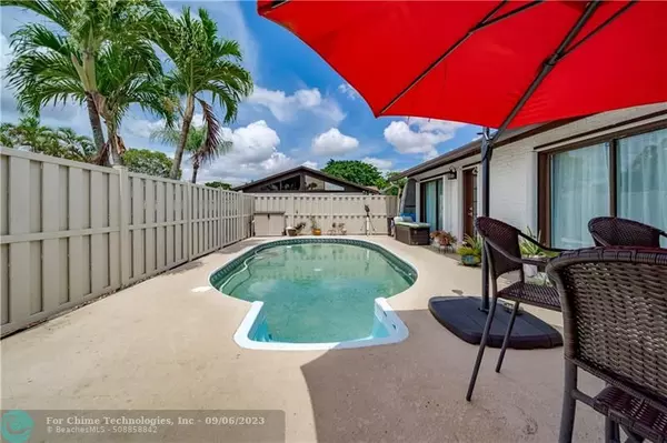 Boca Raton, FL 33496,9879 Boca Gardens Trl  #B