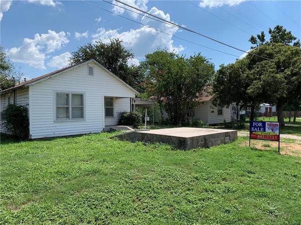 603 Montague Street,  Nocona,  TX 76255