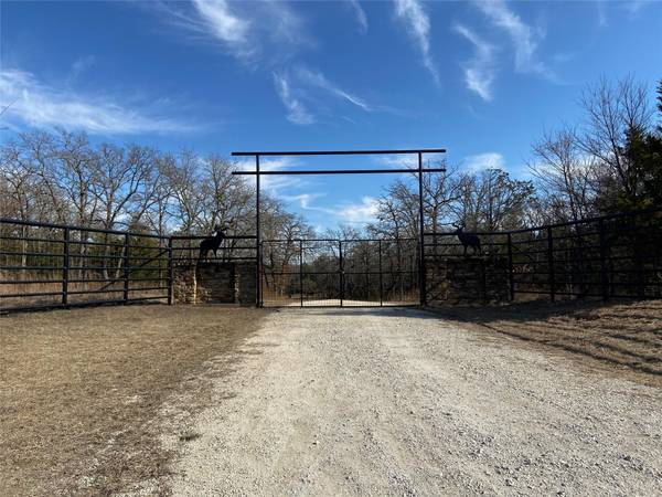 3487 County Road 103, Whitesboro, TX 76273