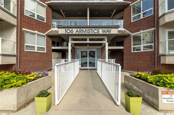 Saskatoon, SK S7J 2H4,106 Armistice WAY #114