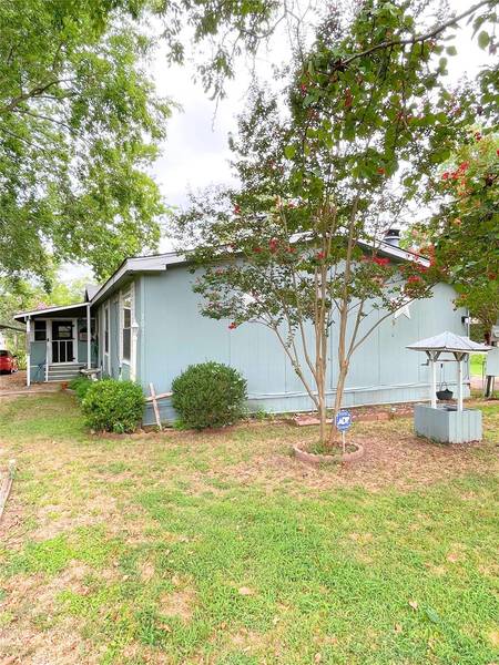 707 N Smith Street, Malakoff, TX 75148