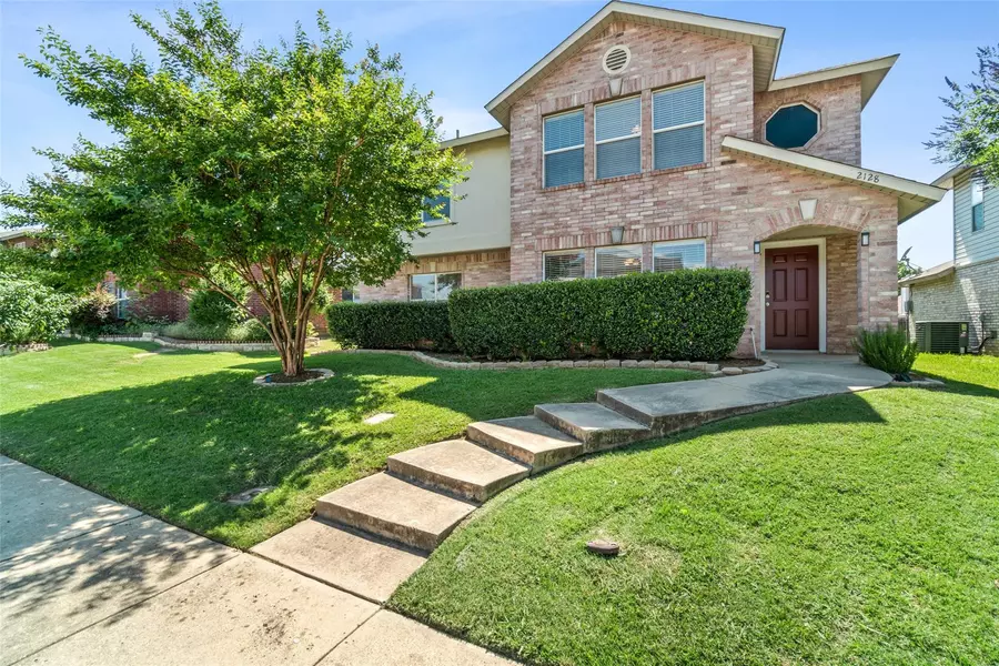 2128 Glenhaven Drive, Lewisville, TX 75067