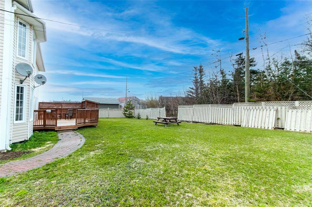 Gander, NL A1V 2W7,57 Forester Street