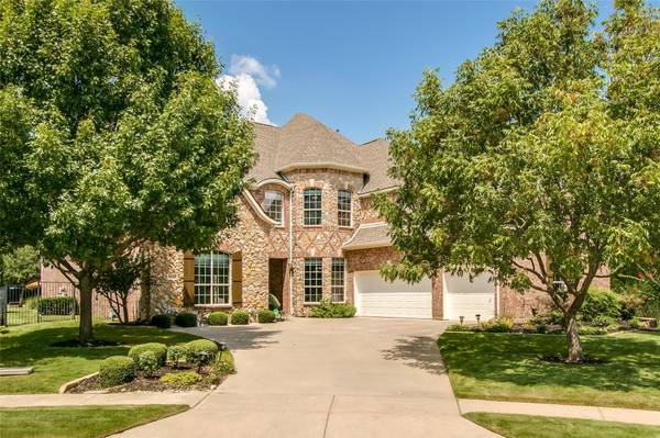 5121 Mystic Hollow Court, Flower Mound, TX 75028