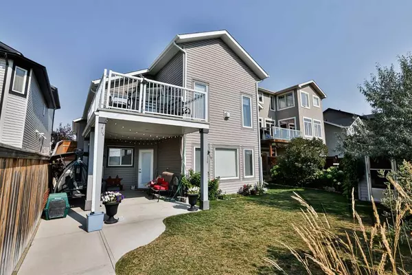 Lethbridge, AB T1J 5B5,294 Firelight CRES W