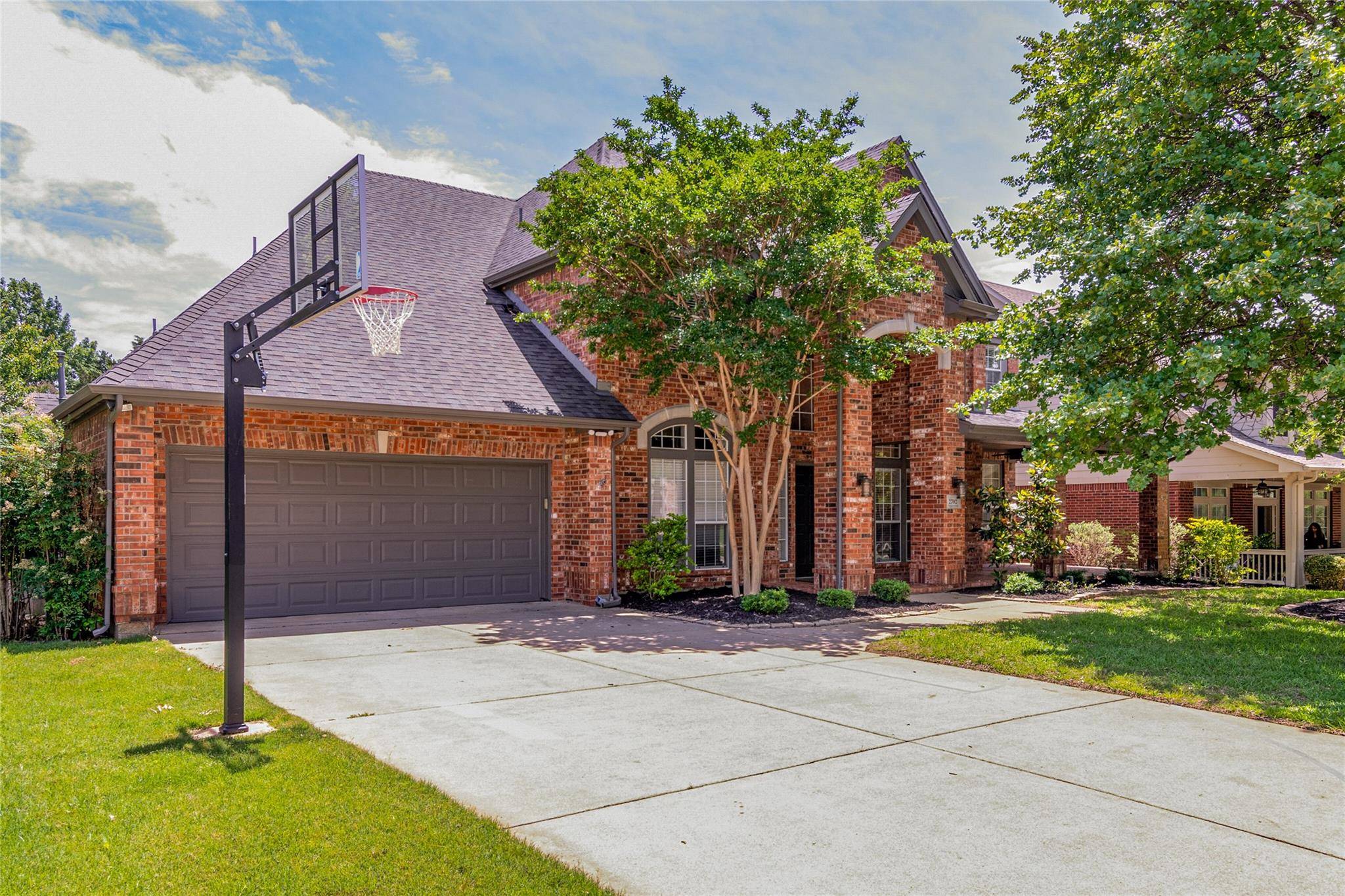 Grapevine, TX 76051,2702 Cliffwood Drive