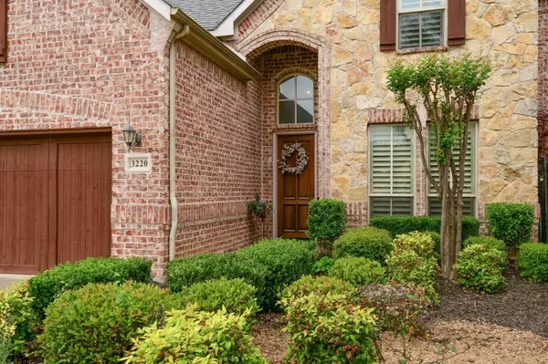 Flower Mound, TX 75022,3220 Walnut Grove Place