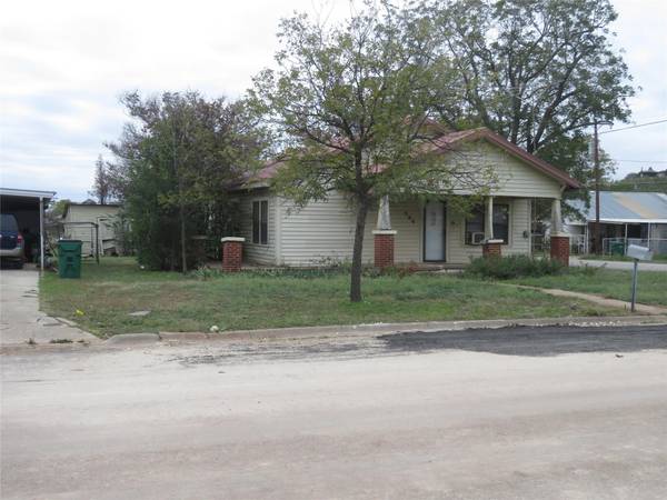 Coleman, TX 76834,725 W Cedar Street