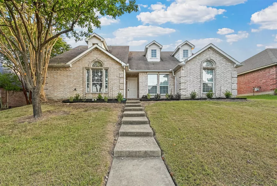 703 Primrose Lane, Rockwall, TX 75032