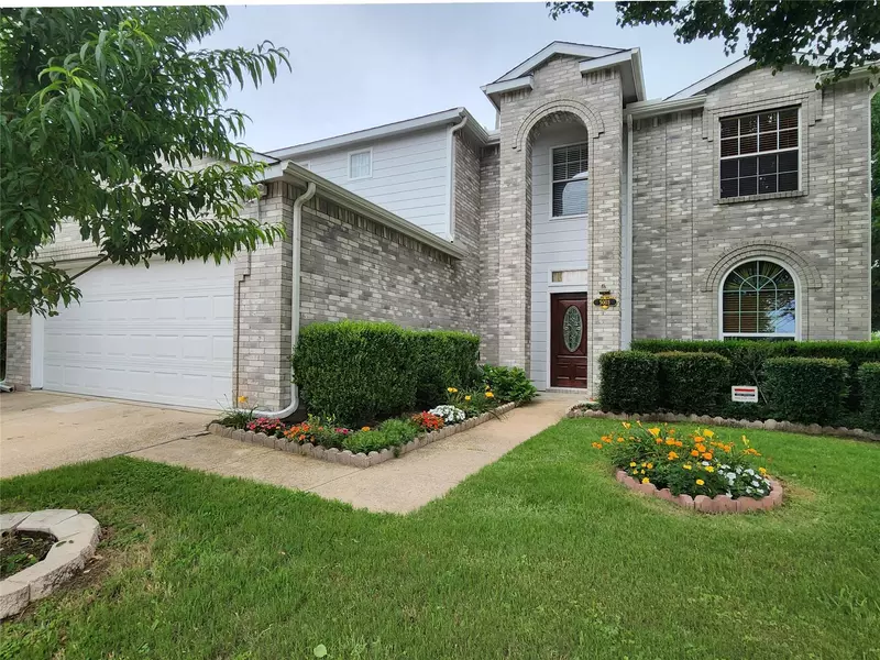 5003 Steeple Chase Court, Grand Prairie, TX 75052