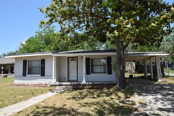 913 Jameson Street, Weatherford, TX 76086