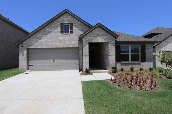 5933 Rostherne Drive, Aubrey, TX 76227