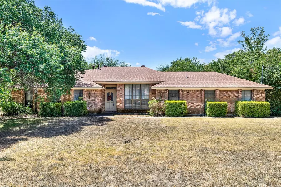 6219 S Ridge Road, Fort Worth, TX 76135