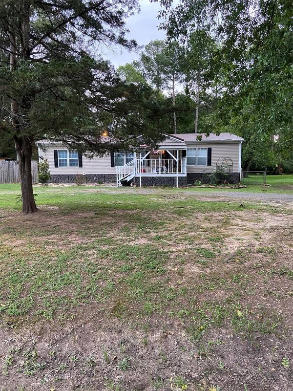 7143 Golden Meadows Road, Greenwood, LA 71033