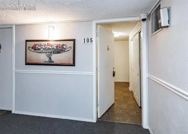 Denver, CO 80211,3047 W 47th AVE #105